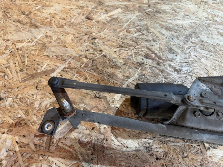 фото №7, Volkswagen polo iii 6n 6n2 6nf з спереди механизм i моторчик дворник