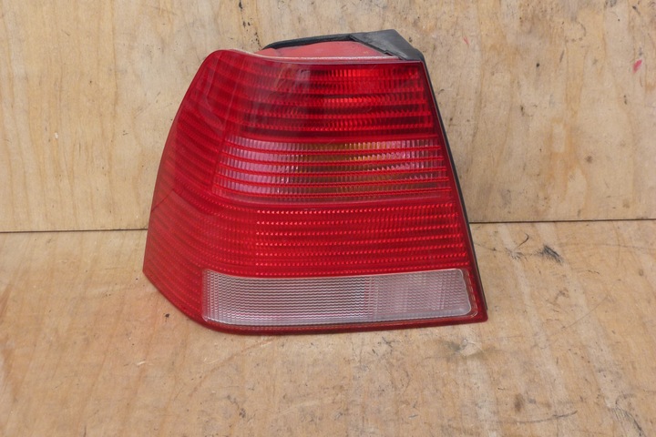 фото №1, Лампа задня зад ліва vw bora рестайлінг оригінал