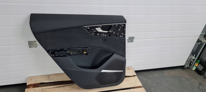 фото №1, Sq8 4m rsq8 q8 боковина обивка дверь левый зад алькантара 24r 4m8867305c