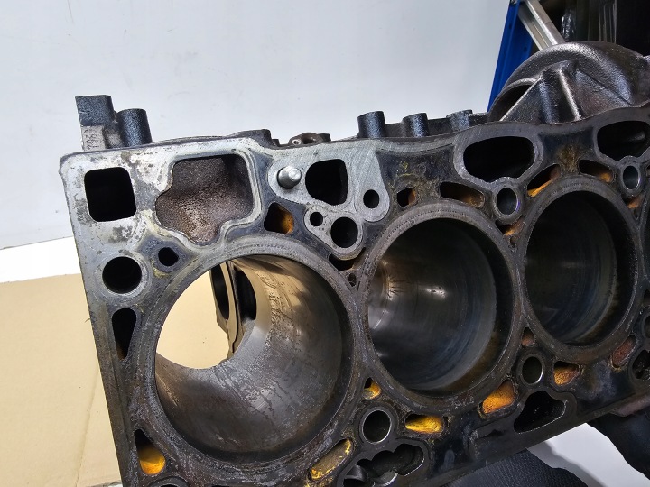 фото №11, Блок  двигуна audi vw seat skoda 1.6 tdi crk 04l023e