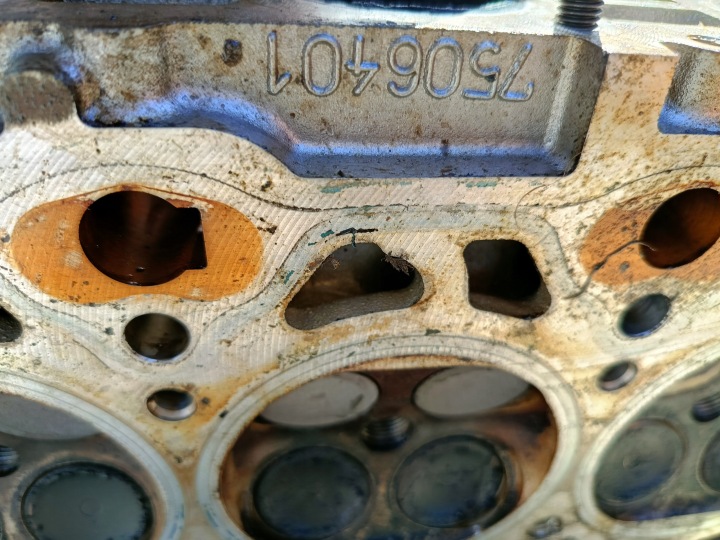 фото №5, Головка bmw 7506401 3.6 v8 n62b36a e65