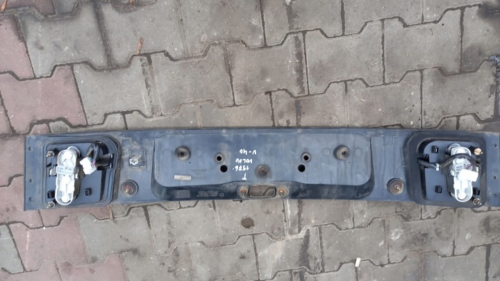 фото №6, Накладка крышки volvo v40 01r универсал 1.9dci
