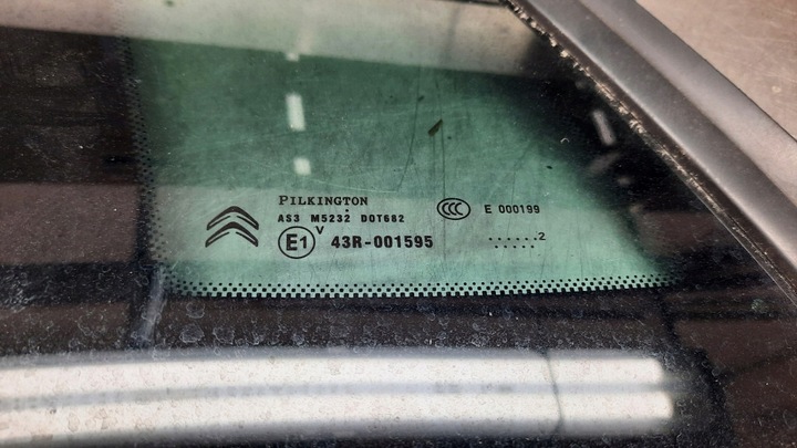 фото №3, Стекло кузовная левая зад citroen c4 ii 1.6hdi 12r hb