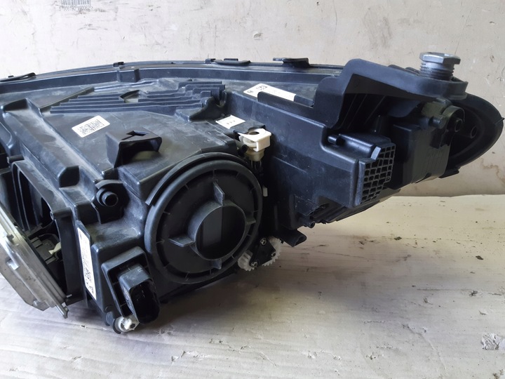 фото №9, Mercedes cls 257 w257 multibeam повний led права