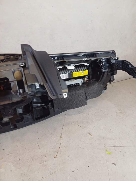 фото №11, Консоль mercedes w212 e-klasa 2x подушка безопасности коленная i пассажира