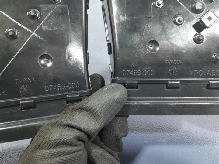фото №5, Ford c-max mk2 ґрати повітропровід консолі середньої 07466-001