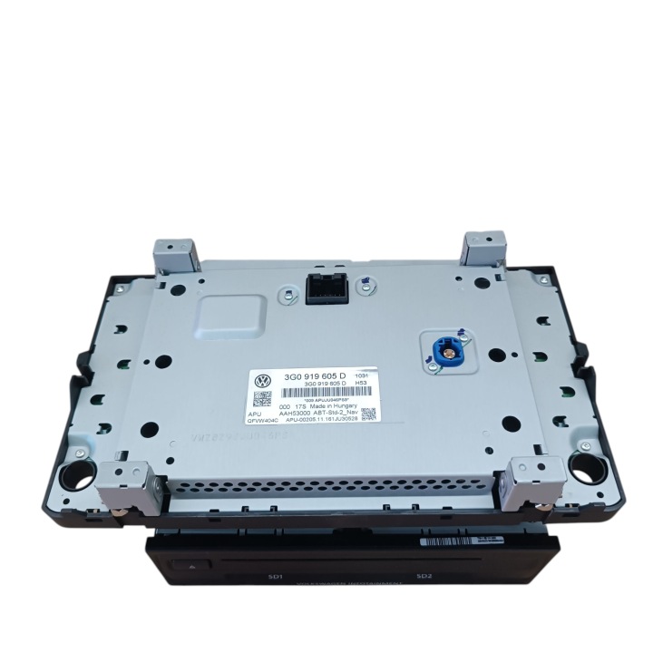 фото №8, Экран магнитола mmi считыватель vw golf vii 3q0035846a