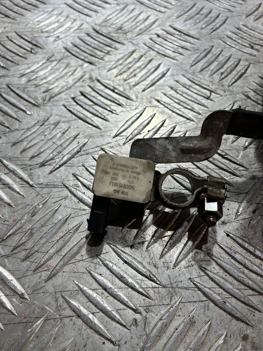 фото №2, Клемма минусовая seat ateca 16- 1.4 tsi 5q0915181j