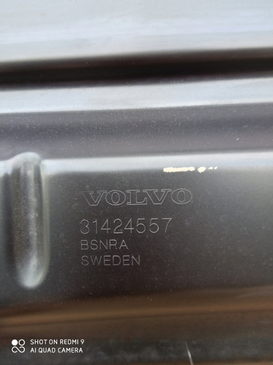 фото №10, Передня капот volvo xc 60 ii 2017r- 31424557