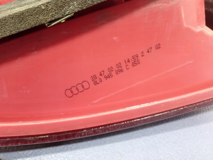 фото №10, Audi a3 8l рестайлинг лампа зад правая задняя 8l0945096c