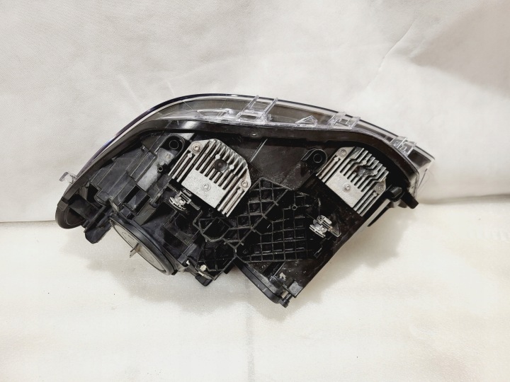 фото №10, Bmw 1 f20 f21 bi ксенон led поворотный 7229679 7229680 комплектные