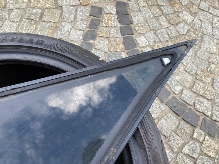 фото №14, Mercedes 166 ml стекло кузова левая зад 1666701312 оригинал