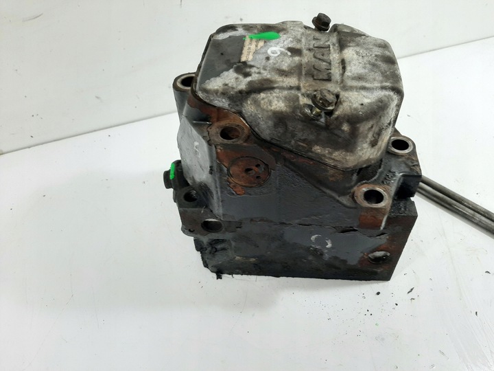 фото №9, Man tga 26.360 євро 3 03r головка двигуна з кришка 4 клапани