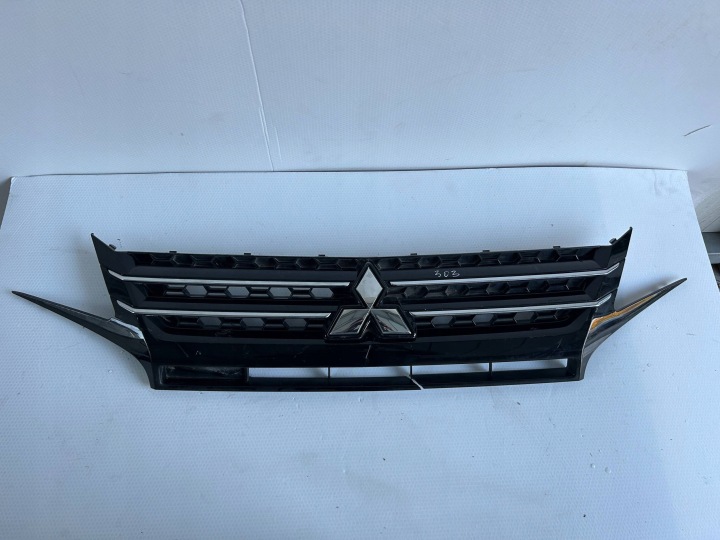фото №6, Решётка передний перед mitsubishi space star