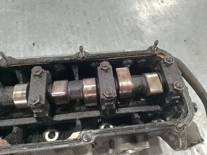 фото №12, Головка vw passat b5 068103373a 1.6 8v