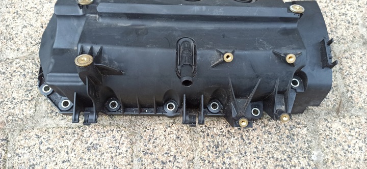 фото №3, Renault clio ii 1.2 16v крышка клапанов 52259ls