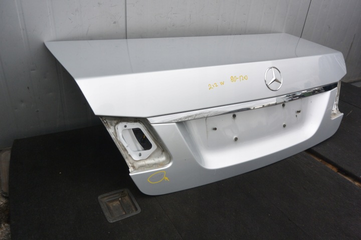фото №5, Крышка багажника mercedes w212 sedan c775 775