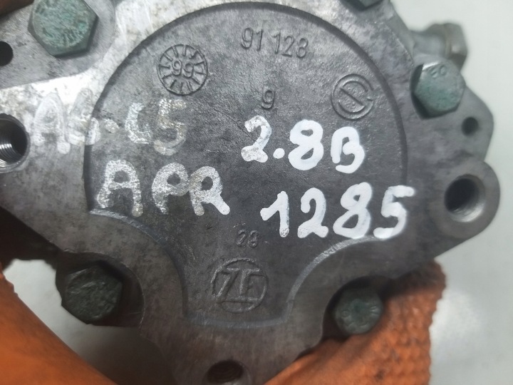 фото №12, Насос гідропідсилювач 110бар audi a4 b5 a6 c5 passat b5 2.8 b v6 apr 4b0145155e