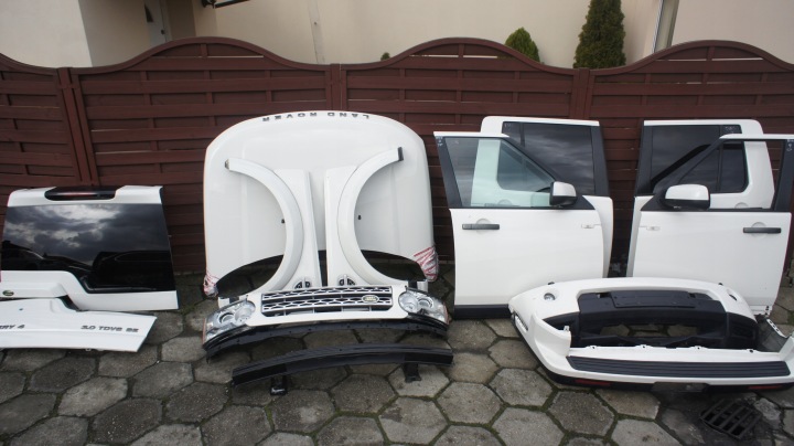 фото №7, Land rover discovery 4 молдинг дверь крыльев