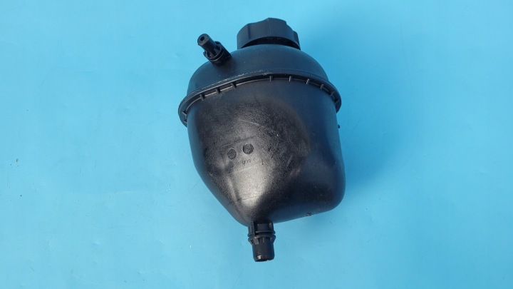 фото №10, Bmw x3 g01 lci sdrive30i 23r 2.0b бачок розширювальний (бачок охолоджуючої рідини)