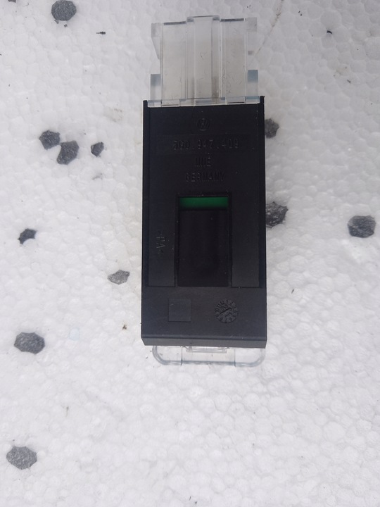 фото №3, Лампа освещение интерьера vw 5g0947409