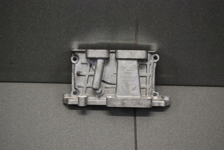 фото №1, Корпус розподільний вал audi 3.0 tdi crt 059109122aa