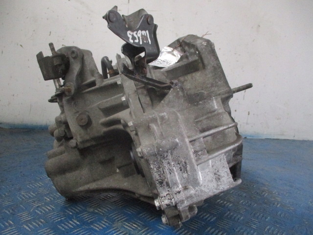 фото №5, Primera 1.9dci коробка передач коробки передач 8200210599 nd0102