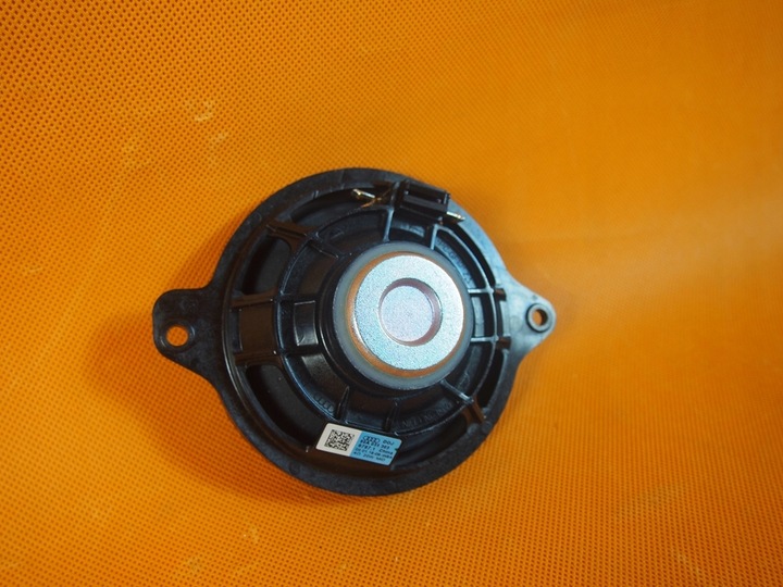 фото №9, Audi e-tron 4ke динамик bang olufsen 80a035303