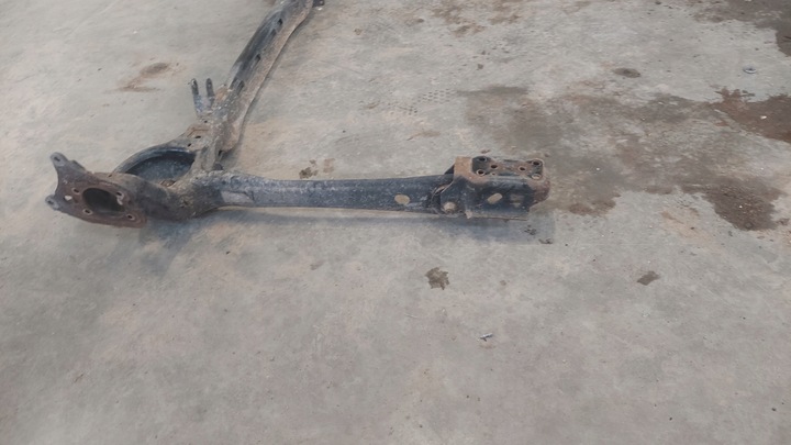 фото №5, Voyager town caravan 08-20r балка підвішування зад