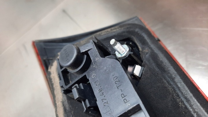 фото №6, Лампа зад задня ліва кришка fiat croma ii 07r