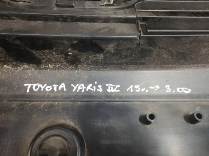 фото №7, Aa toyota yaris iv решітка бампера перед решітка радіатора