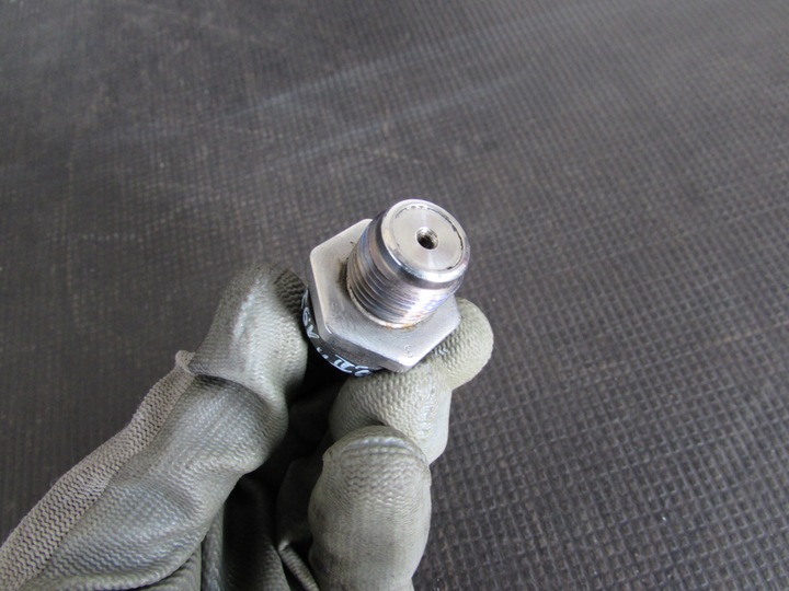 фото №6, Датчик тиску пального 0281002706 fiat bravo ii 1.9 jtd 07-10 r.