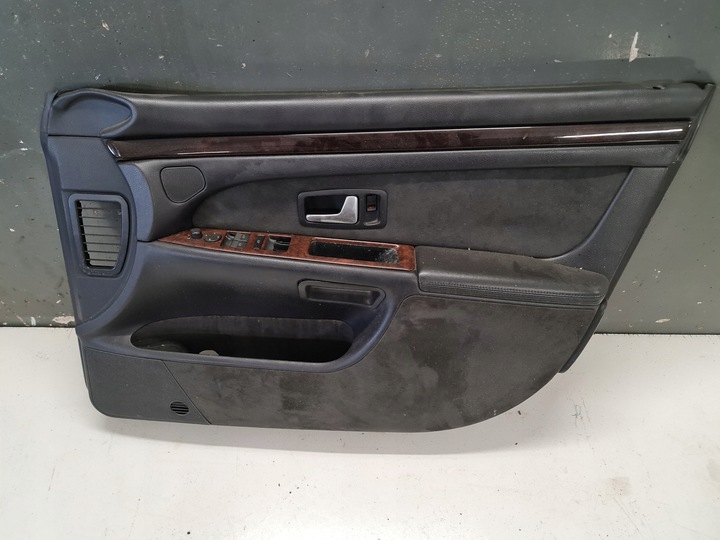 фото №1, Боковина обивка правые перед audi a8 d2 uk soul