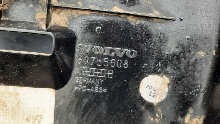 фото №7, Рамка тунелю середнього volvo xc60 30755608