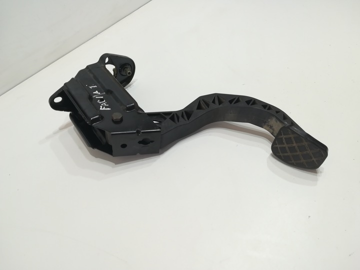 фото №1, Педаль зчеплення skoda fabia i 6q1721321c