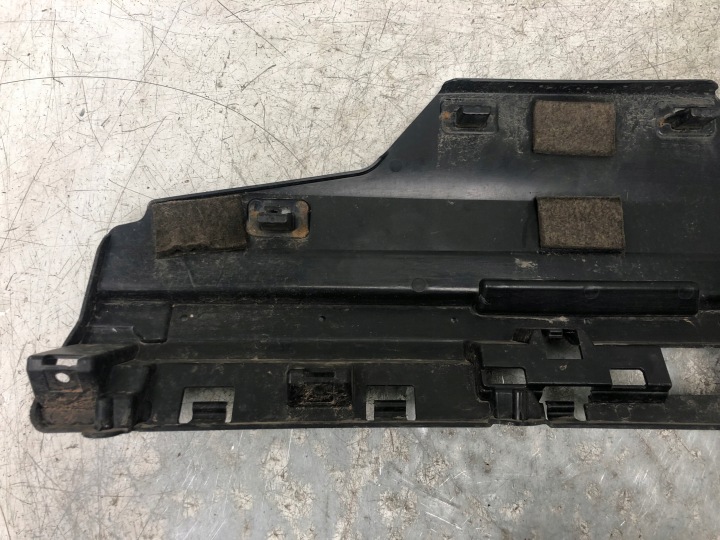 фото №6, Кронштейн   бампера зад bmw f31 універсал 7256921