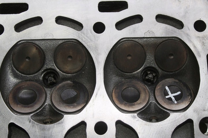 фото №12, Головка audi a3 8p vw golf v touran skoda 1.6 fsi blf 03c103358f