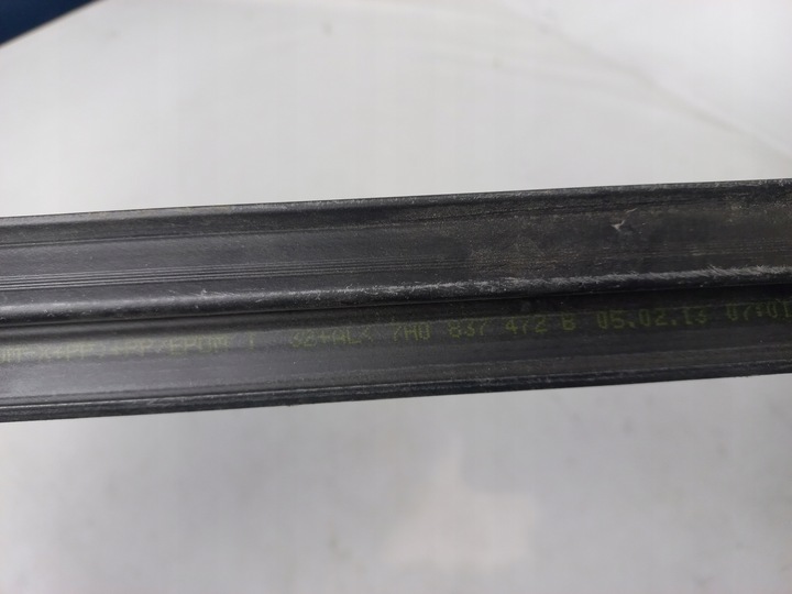 фото №9, Vw t5 transporter планка уплотнитель прокладка стёкла дверь накладка