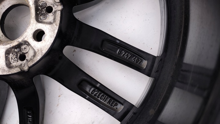 фото №12, Bmw 5 g30 g31 m набор алюминиевый диск 8 j x 18" 5x112 et 30 fe-09