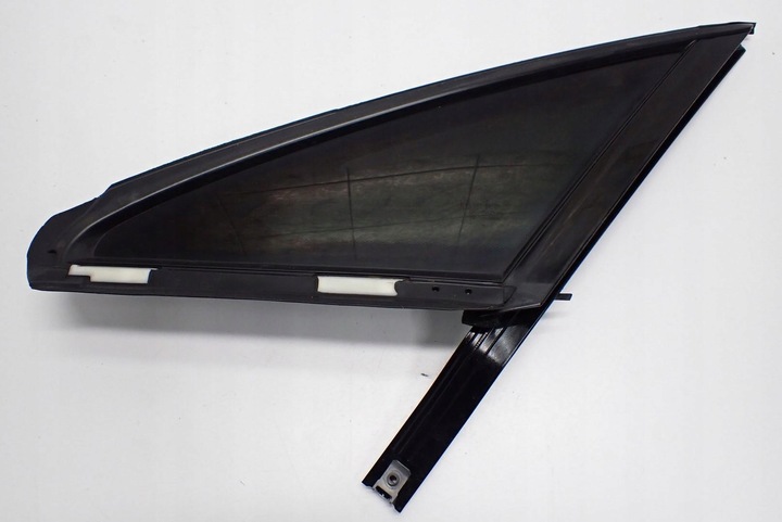 фото №1, Стекло треугольник дверь правые зад mercedes e-klasa c238 купе 18r