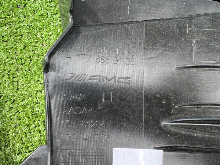 фото №7, Решётка бампера mercedes amg a1778859205 новое!!!!