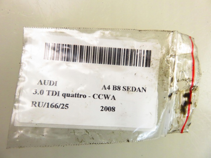фото №11, Форсунка audi a4 b8 sedan 3.0 tdi quattro - ccwa 059130277ar 0445116015