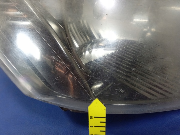 фото №10, Mitsubishi lancer vii фара праві перед eu