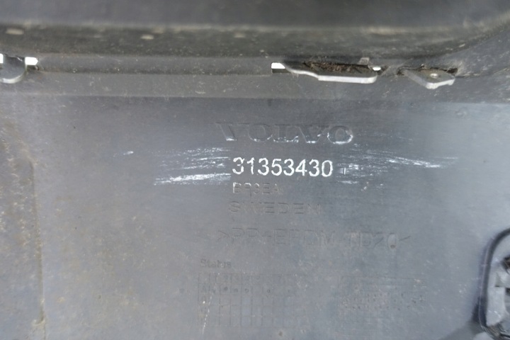 фото №14, Volvo xc90 ii 2015- задній бампер 31353430 31353390