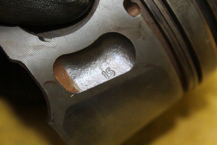 фото №7, Поршень поршни peugeot 407 2.0hdi 10dyxh rh01