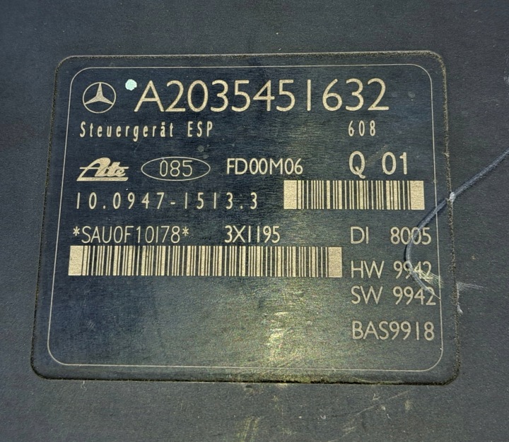 фото №8, Mercedes w203 блок управления abs a2035451632 a0044310512q01