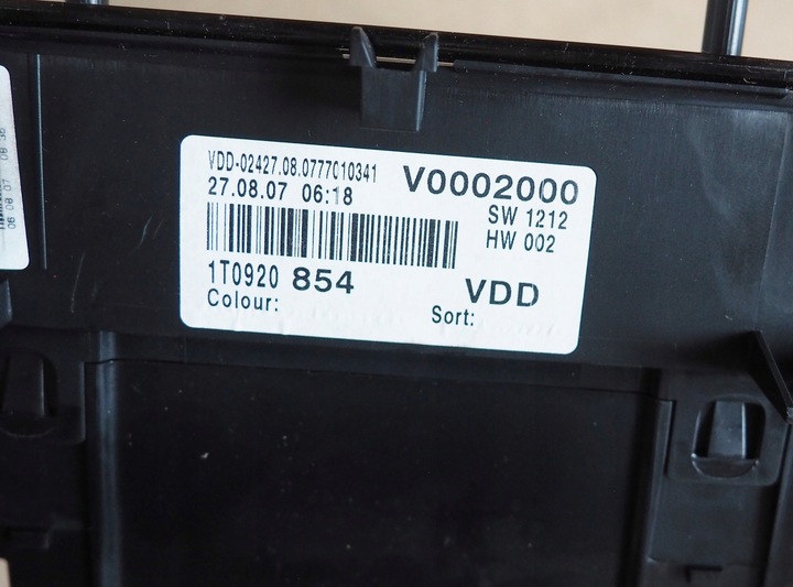 фото №5, Vw caddy 3 2k приборы спидометр 1t0920854 бензин механическая коробка передач