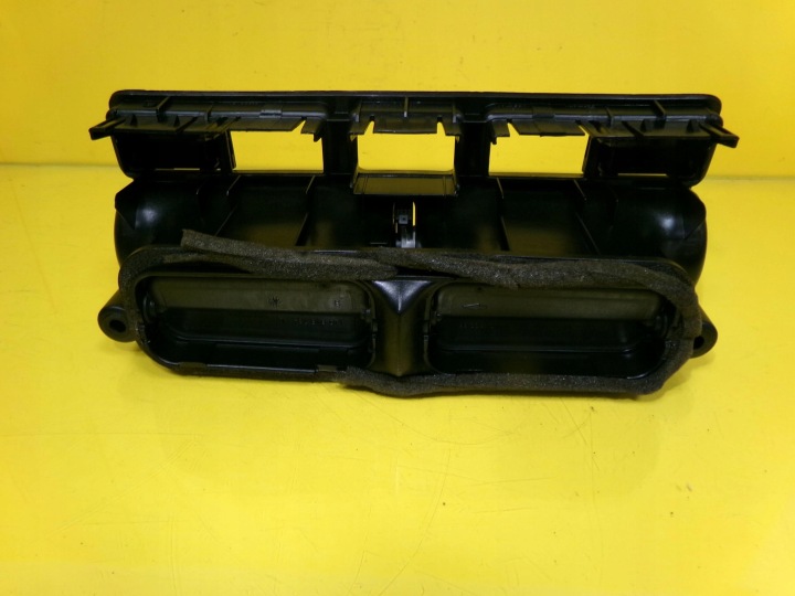 фото №8, Решітка повітропровід середня volkswagen golf iv 2001 1j0819728c nr887