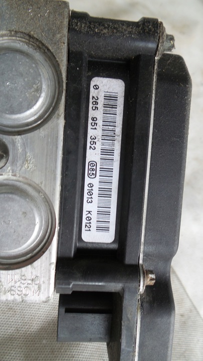 фото №10, Насос abs mercedes w245 рестайлінг 0064316712 0265951352 2.0 бензин