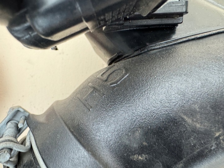 фото №9, Toyota rav4 iv 4 15r- труба воздуховод воздуха 17880-36110 гибрид